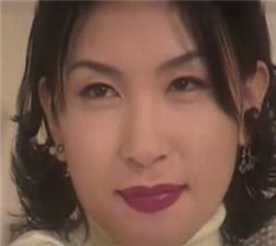 妖艳的妻子 mp4