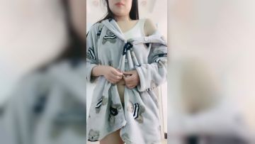 小老湿操到高潮三月二十七号