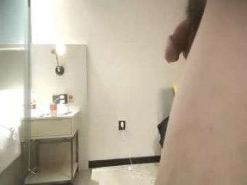 @20207920237 用户上传：老相好骚女带姐妹一起来双飞一个舔上面一个口下面,双女叠罗汉正入勐操